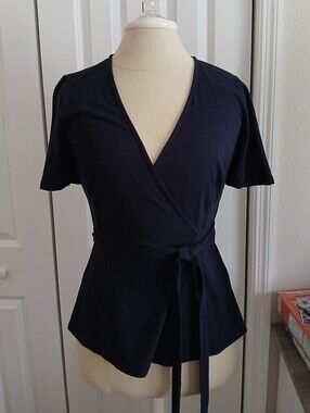 Like New Ladies Boden Navy Blue Wrap Short Sleeve Peplum Shirt US 6R UK 10R